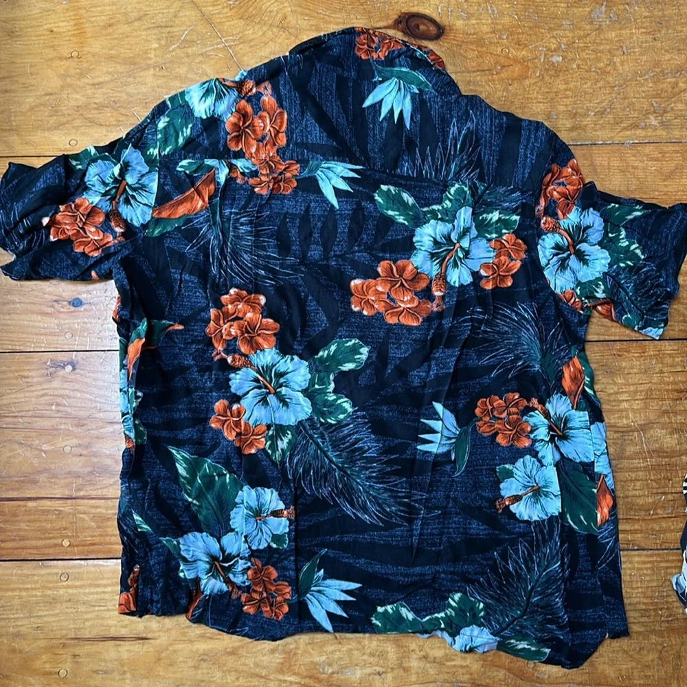 Hawaiian rayon Aloha shirt - Picture 5 of 5
